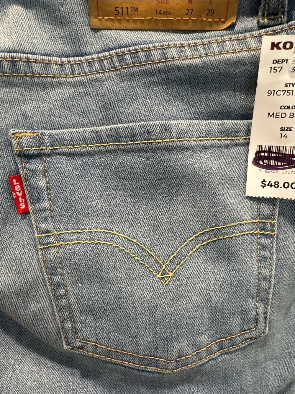Levis classic straight